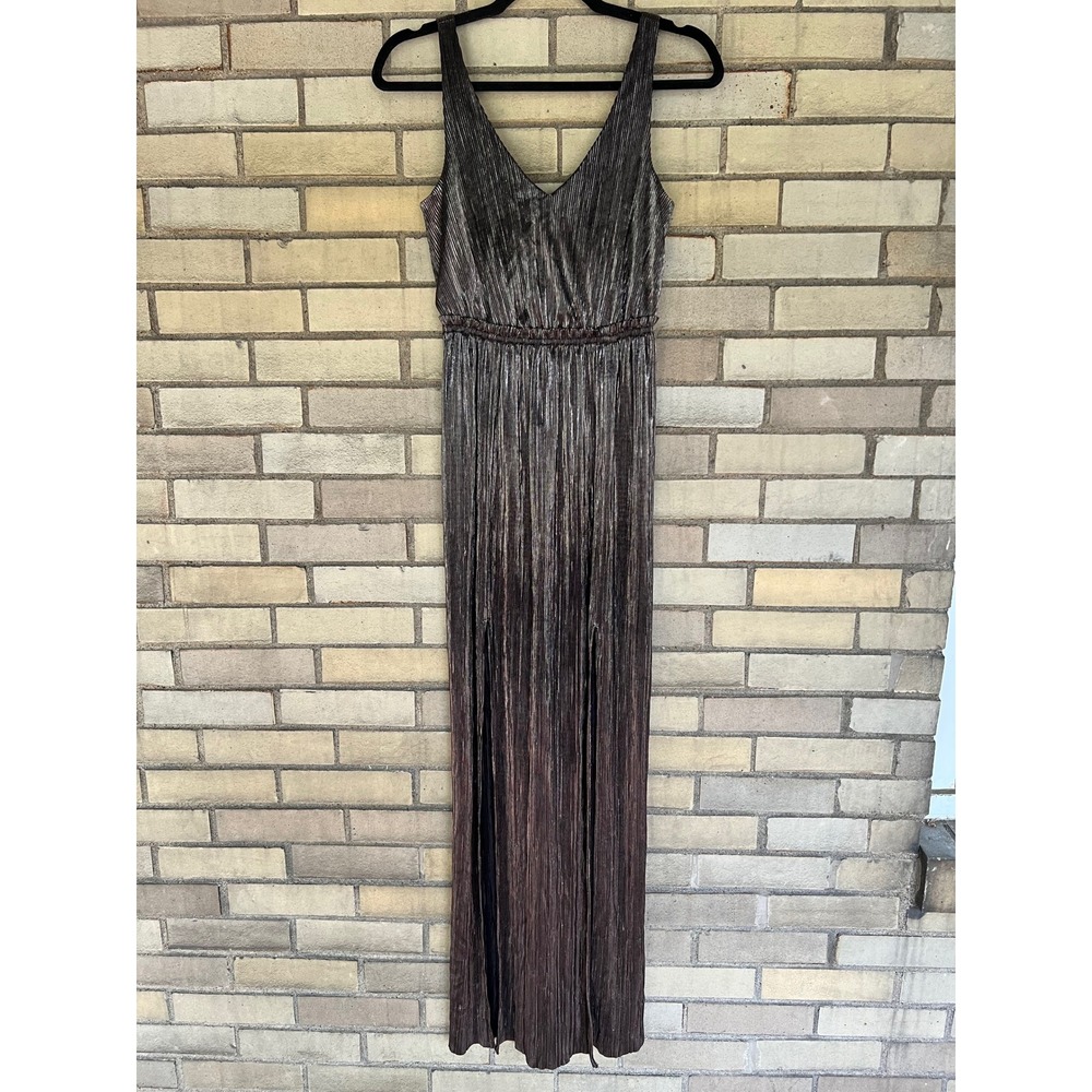 BCBGeneration Metallic Silver Black Pleated Maxi Dress V-Neck Party Cocktail XXS - Picture 1 of 5